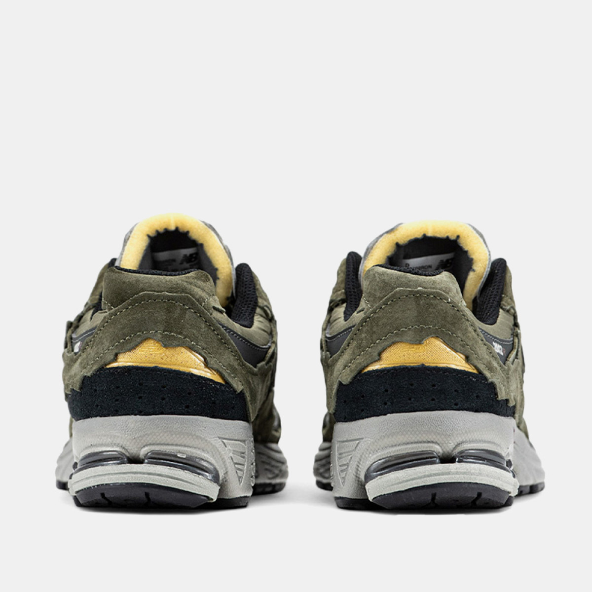 New Balance 2002R Protection Pack Dark Moss